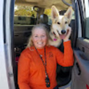 Meet your Posher, Dr. r. elle